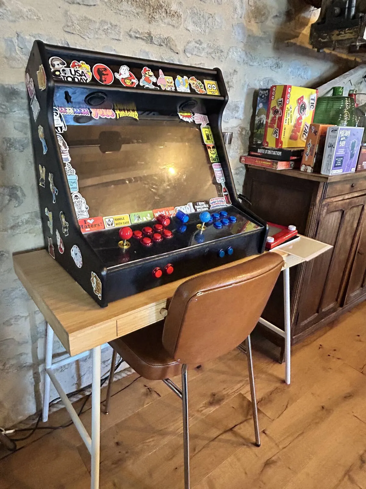 Retro arcade machine