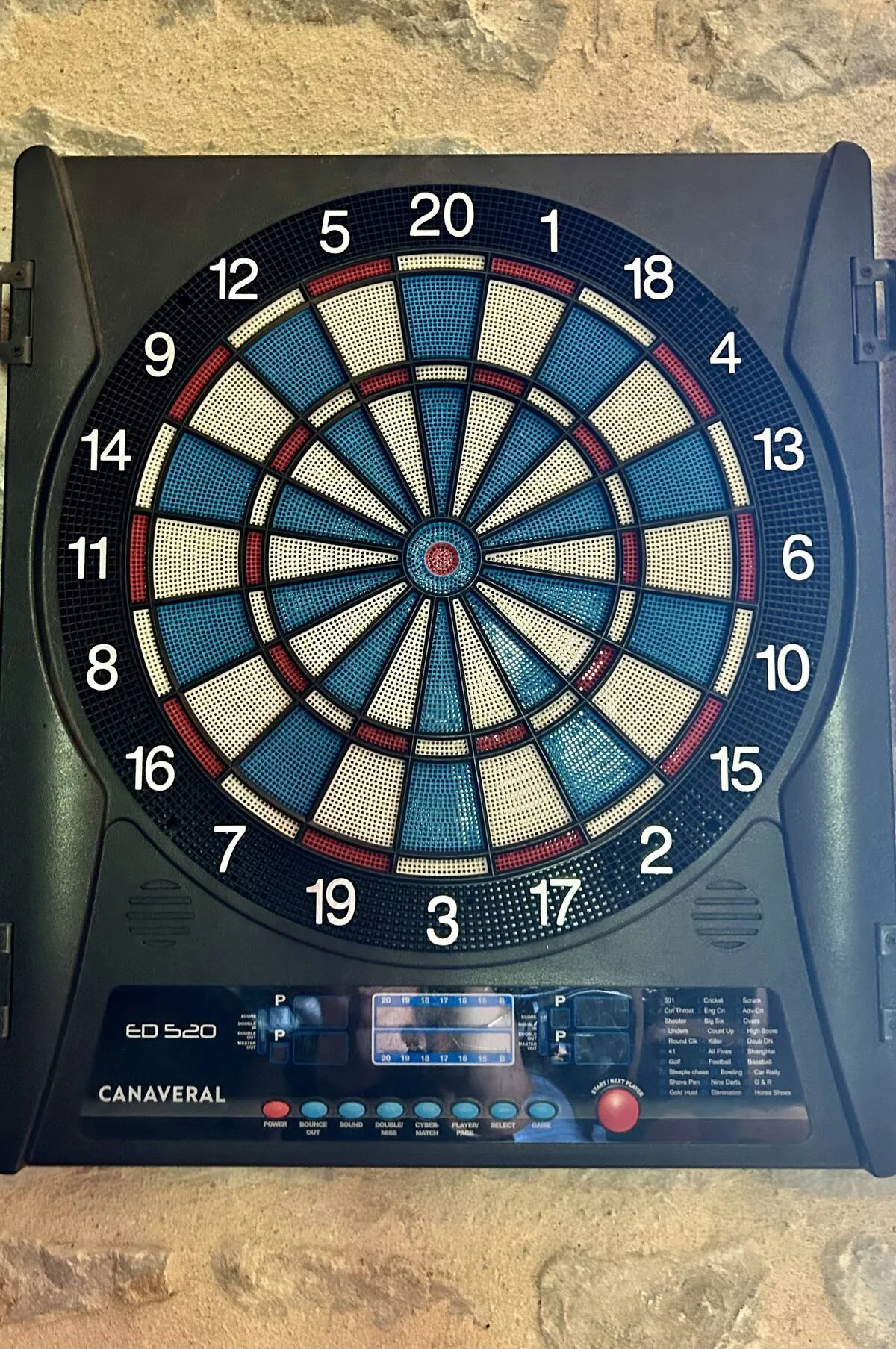 Electronic dartboard